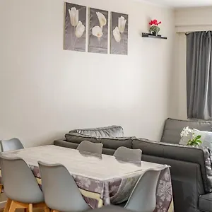 Completo Con Todas Comodidades Bélgica
